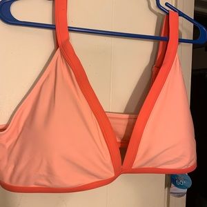 Coral plus size bikini top 🖤